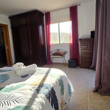 Vila Casa Luis Viñuela Exteriér fotografie