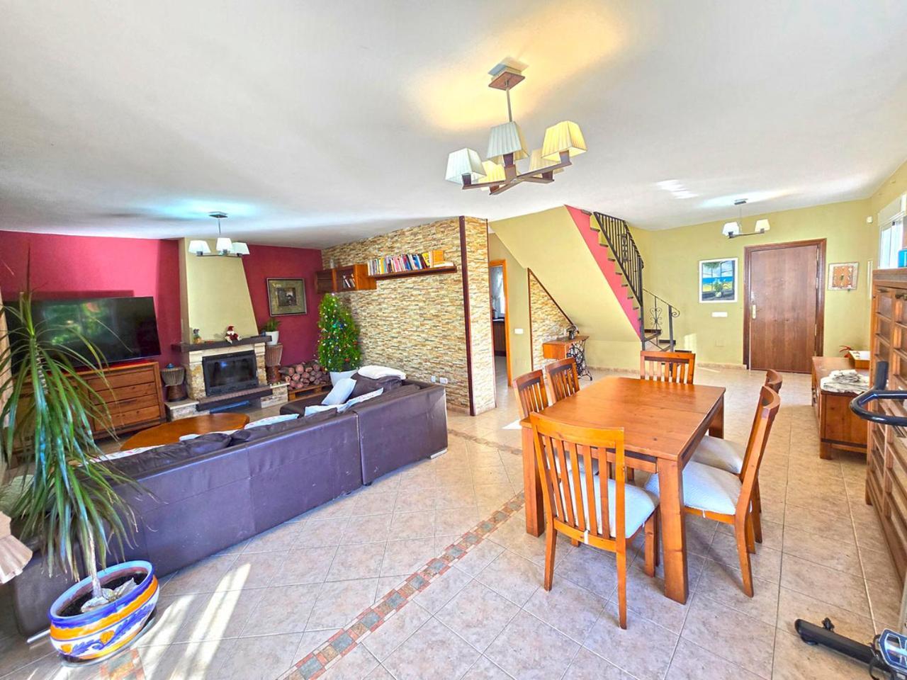 Vila Casa Luis Viñuela Exteriér fotografie